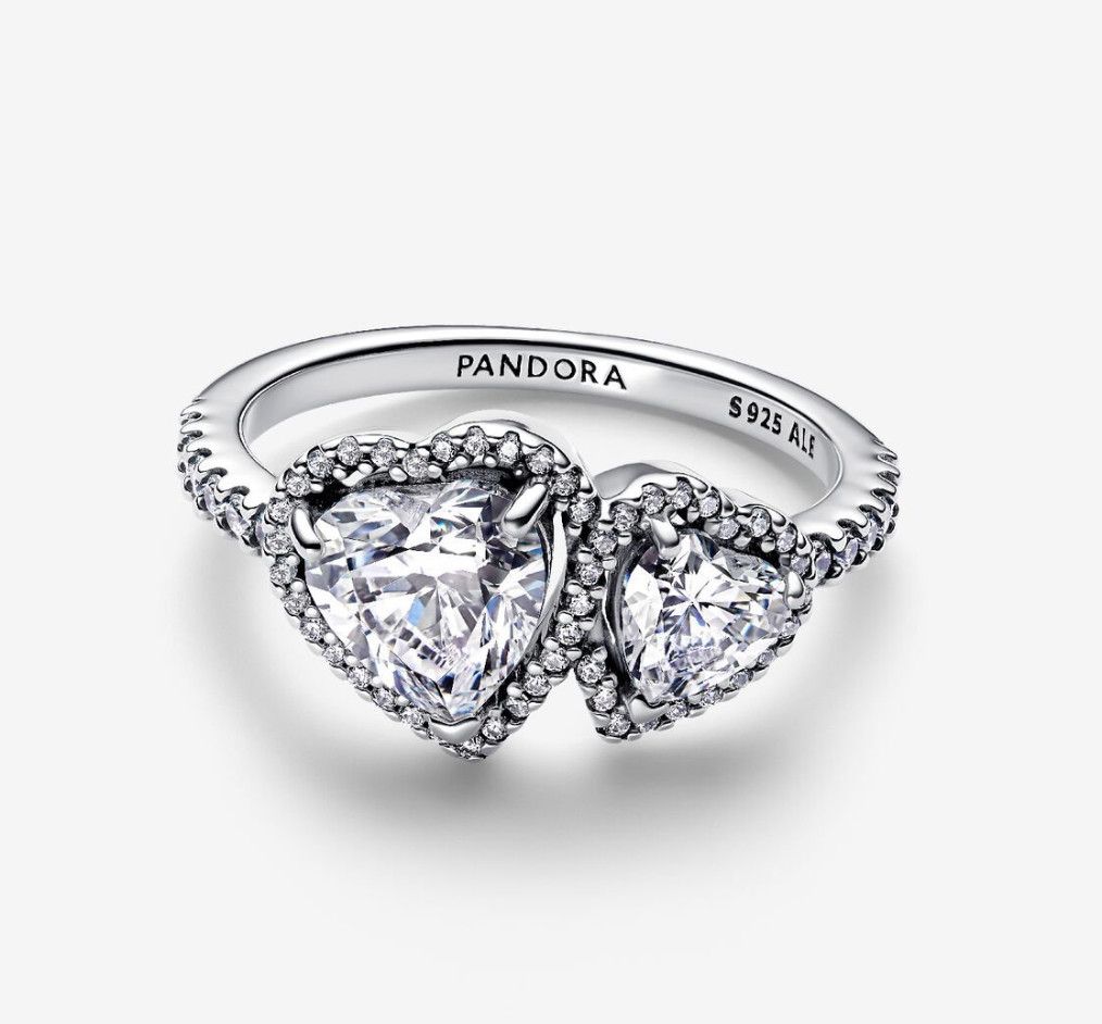 PANDORA™ Sparkling Halo Hearts Ring Sterling Silver