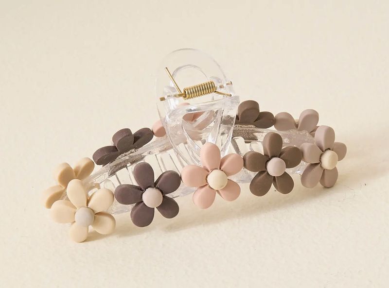 Daisy Claw Clip | Natural