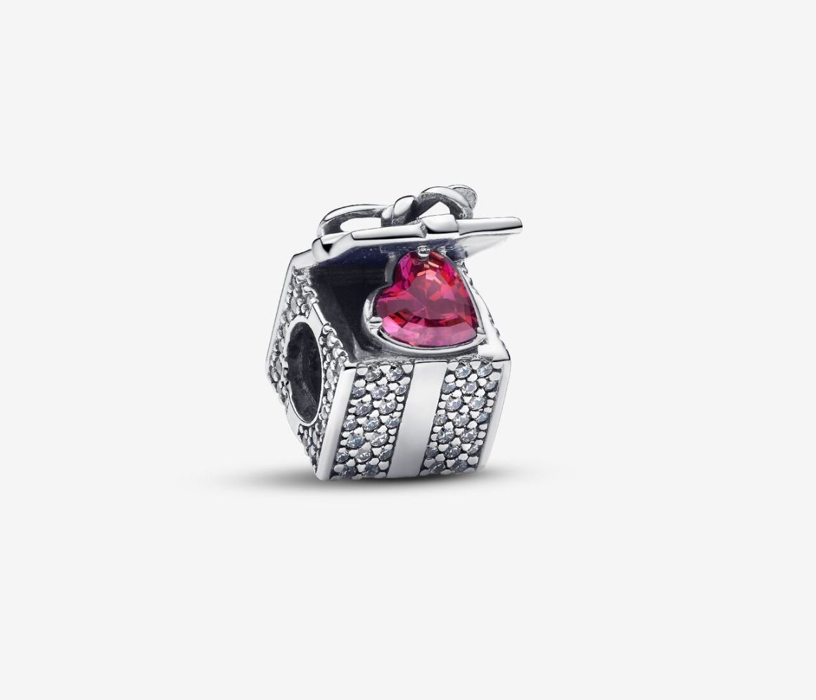 PANDORA™ Sparkling Gift Box Charm