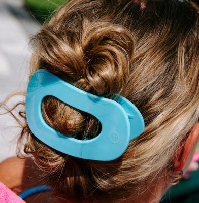 Teleties™ Flat Round Hair Clip | Summer Sky