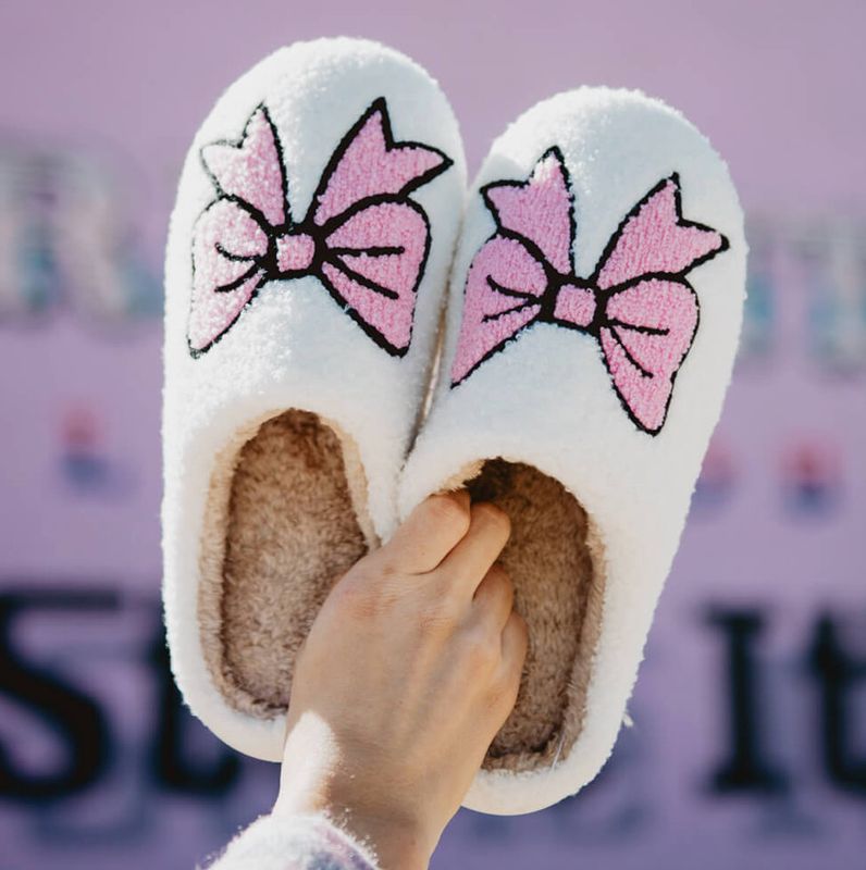 Light Pink Bow Slippers