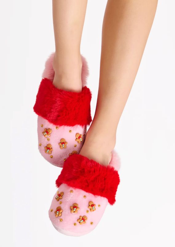 Fuzzy Gingerbread Man Slippers