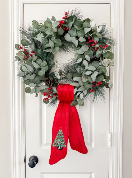 Round Top©  Elegant Wreath Ribbon