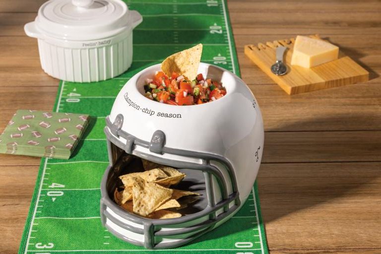 Football Helmet Chip &amp; Dip
