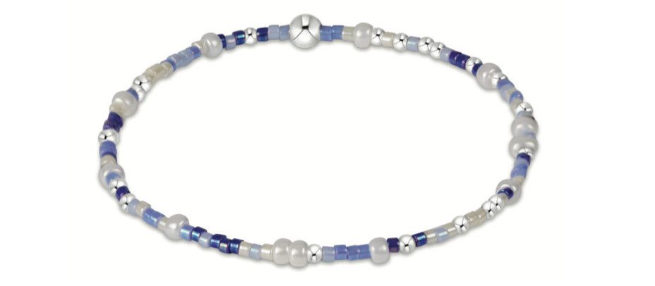 Hope Unwritten Sterling Bracelet Is a Smurf&#39;s Butt Blue