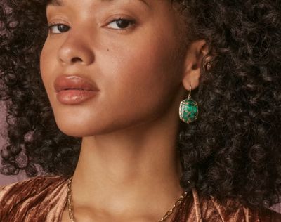 The Daphne Drop Earrings Gold Bronze Malachite
