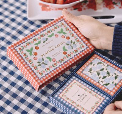 Rifle Picnic Playing Card Set