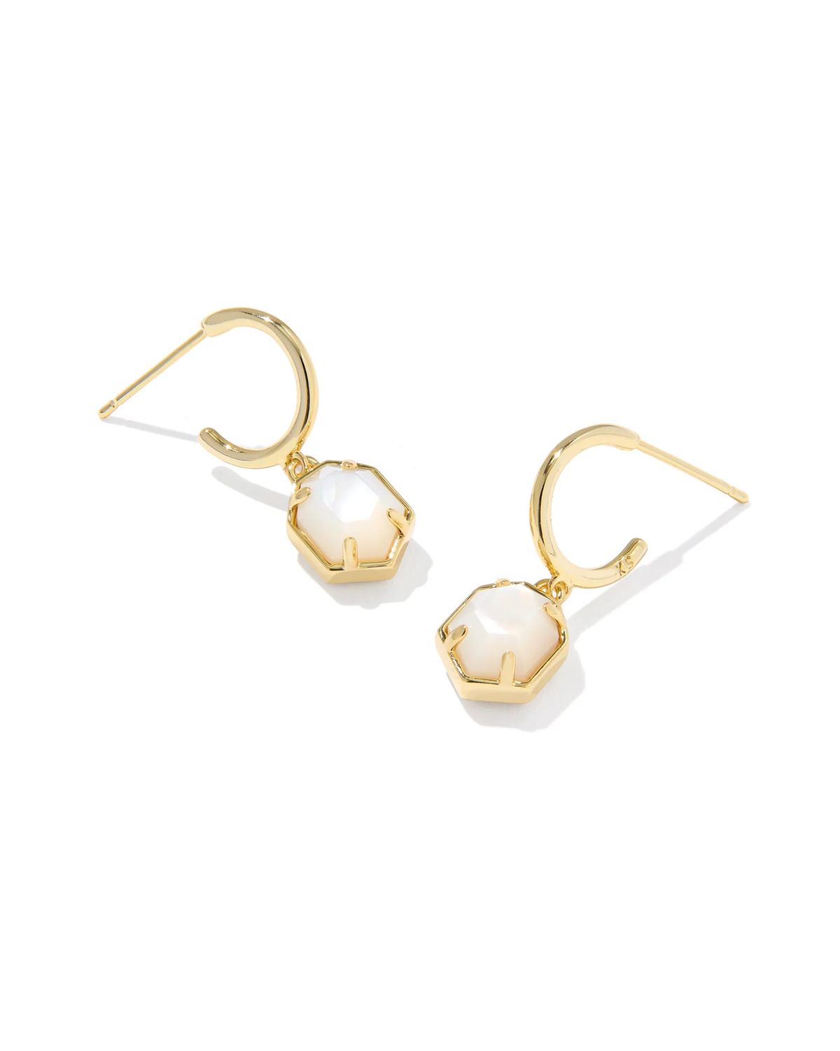 The Tomon Huggie Earrings in Ivory Mother of Pearl, Color: Gold