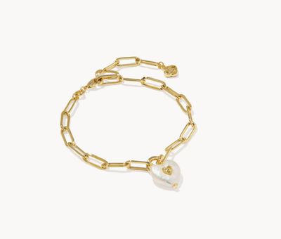 The Sasha Heart Delicate Chain Bracelet in Freshwater Cultured Pearl