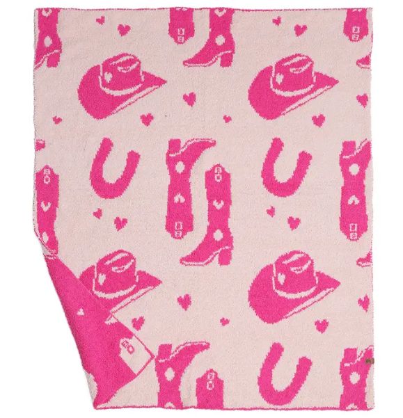 Western pattern fuchsia throw blanket with bold geometric design, soft fabric, vibrant pink tones, cozy home decor accent