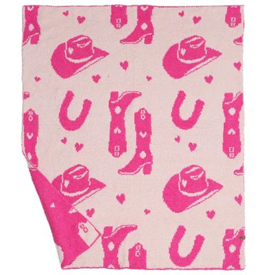 Western pattern fuchsia throw blanket with bold geometric design, soft fabric, vibrant pink tones, cozy home decor accent