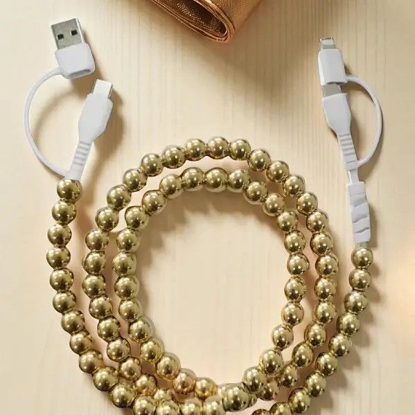 Beaded Phone Charger 2026, Color: Gold