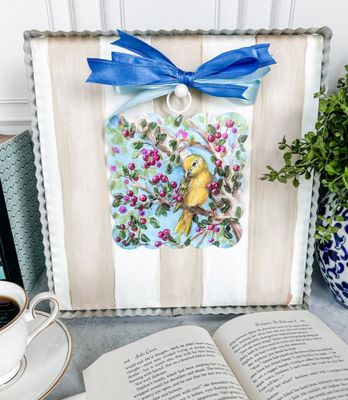 Round Top© Attachment | Mini Hamilton Scallop Yellow Bird