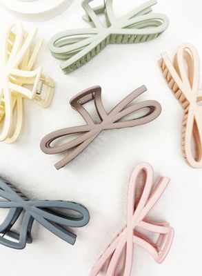 The Lovely Hair Clip