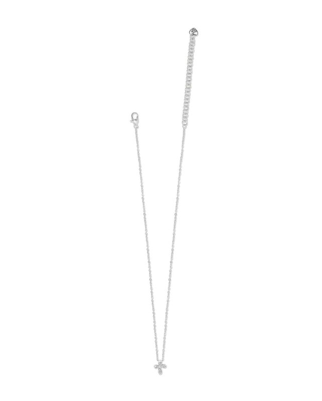 Enchanting Cross  Necklace Silver