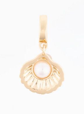 The Sophie Luxe Charm Pearl Shell