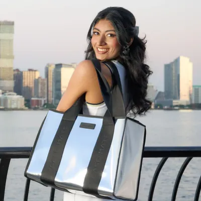 Case-Mate Jelly Tote + Phone Pouch | Silver Chrome