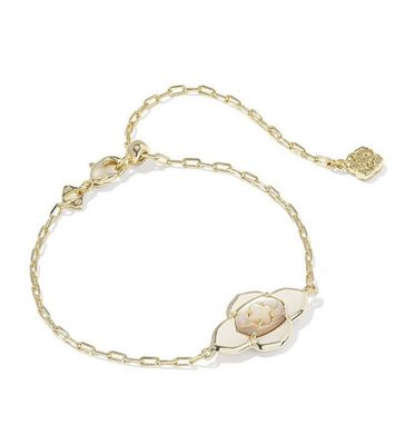The Abbie Medallion Chain Bracelet in Gold Neutral Mix