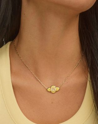 The Abbie Medallion Necklace in Gold Yellow Mix