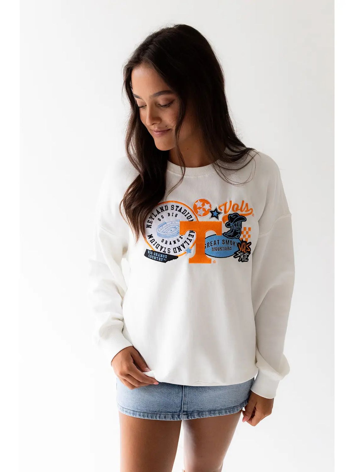 The Tennessee®  Layer Patch Crewneck, Size: S/M