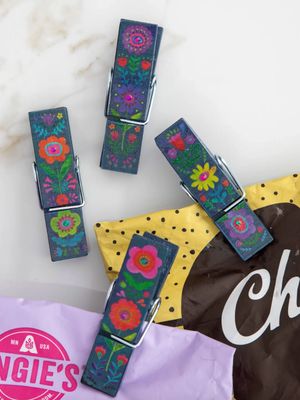Happy Clips Set of 4 | Navy Folk Flower