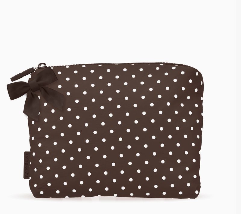 Case-Mate Crinkle Makeup Bag | Espresso Polka Dot
