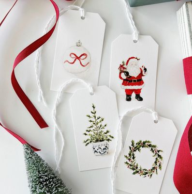 Classic Christmas Assorted Gift Tags Set of 8