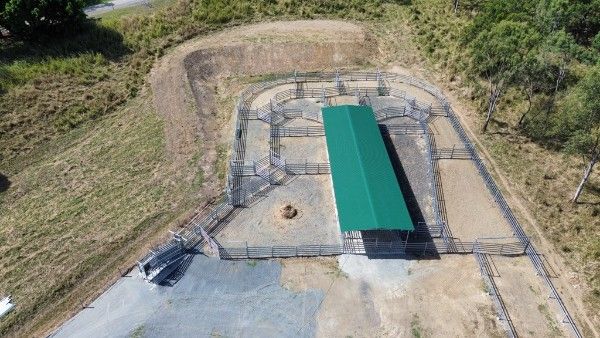 &quot;Victoria Plains&quot; 350 Head Cattle Yards