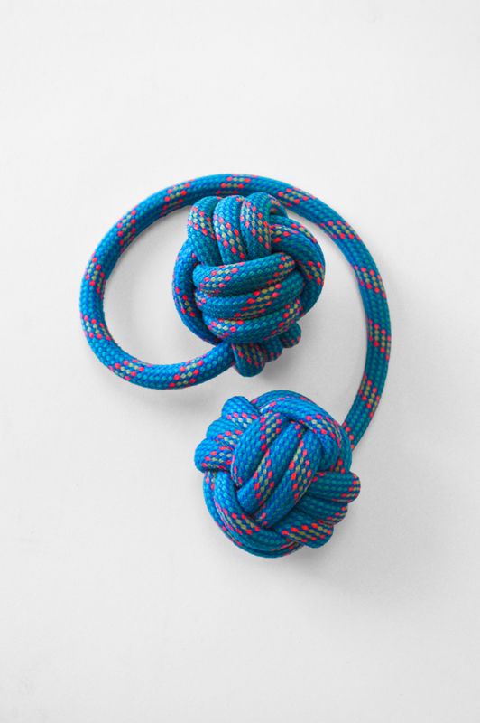 Las Bolas Dog Toy