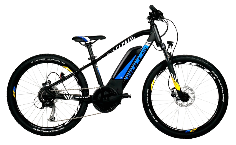 Bulls Twenty 4 Black/Blue 24&quot;