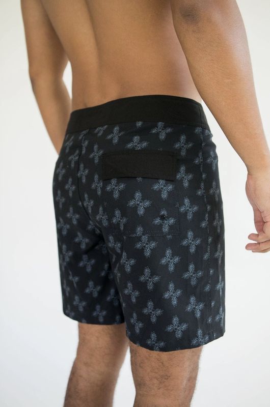 Men&#39;s Townshort Boardshorts in Black Breadfruit Bandana