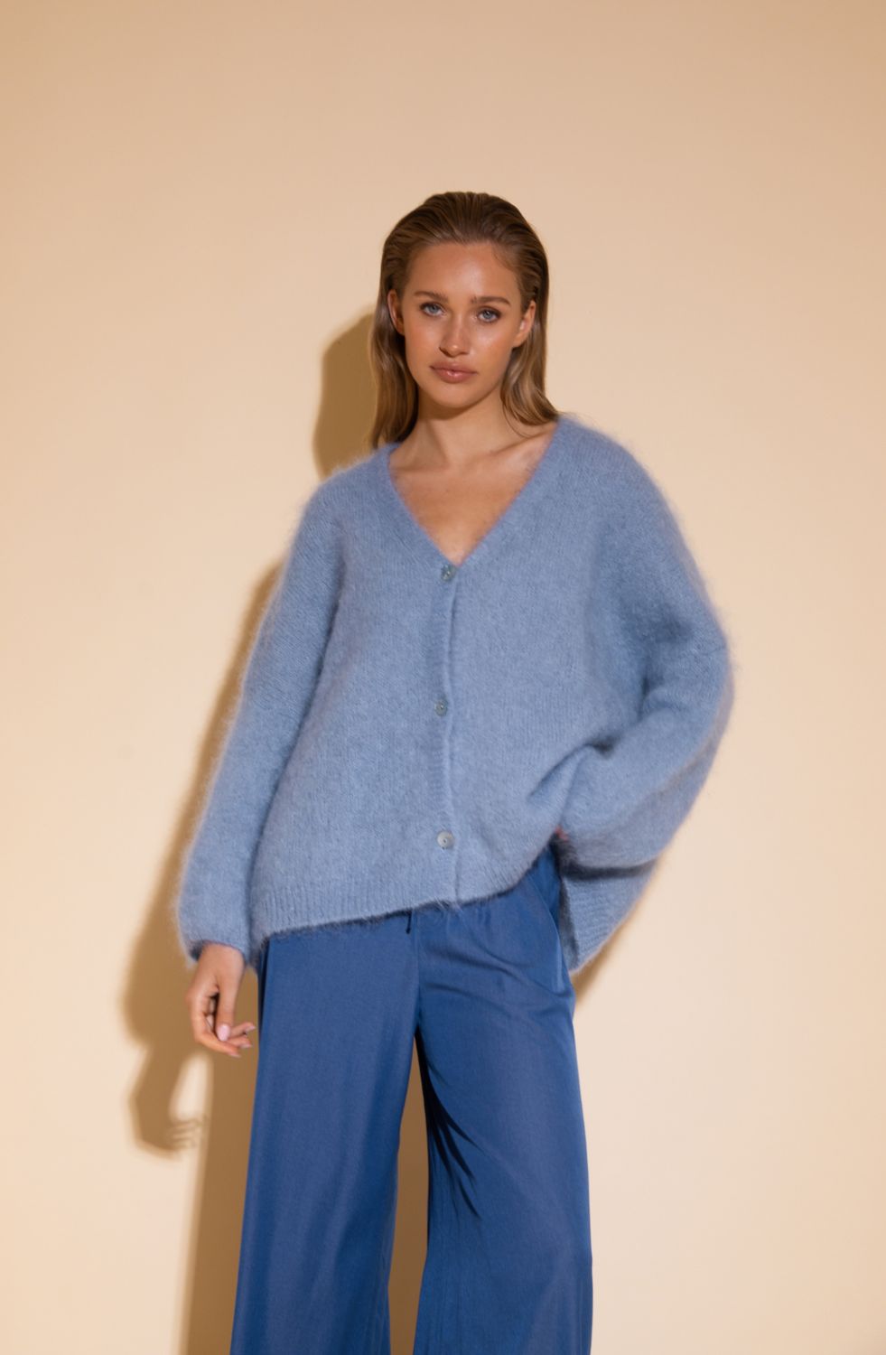 AA ROOS vest - light blue