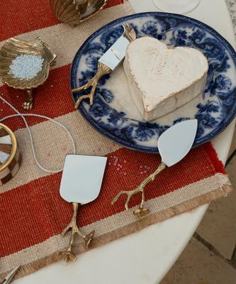 Ava Blossom Cheese set in Giftbox