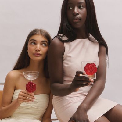 Rose tumbler red
