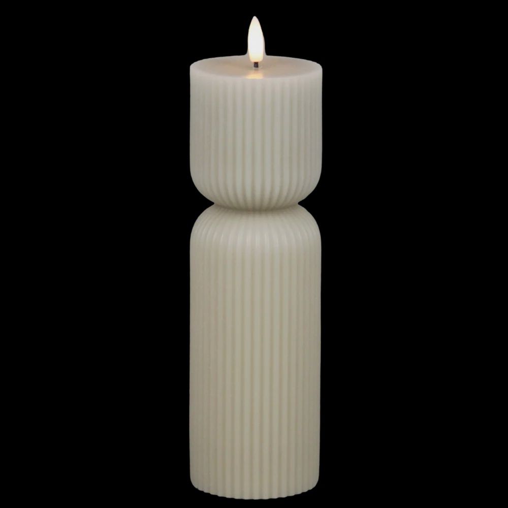 JUNOfires - Hoge ribbel LED-kaars maat L | beige