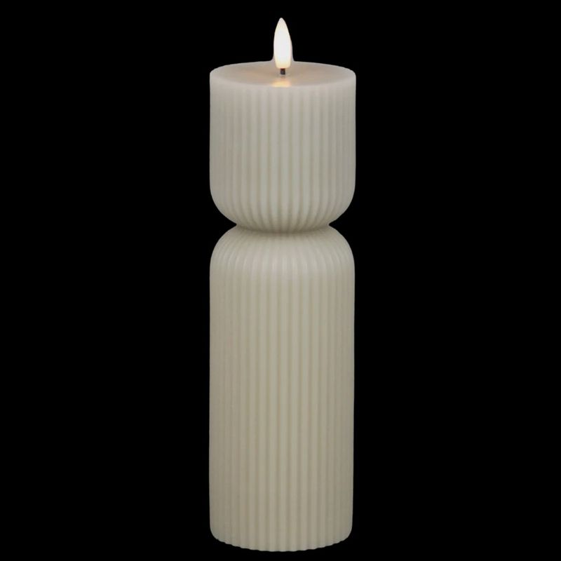 JUNOfires - Hoge ribbel LED-kaars maat L | beige