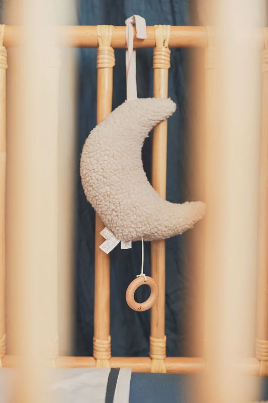 Muziekhanger Moon | nougat