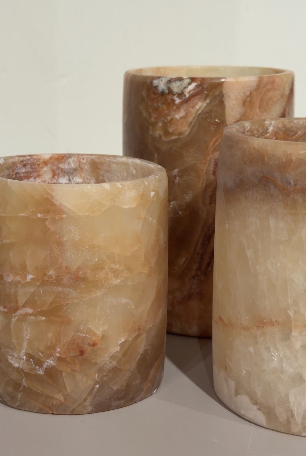 Alabaster waxinelichthouder cilinder | bruin