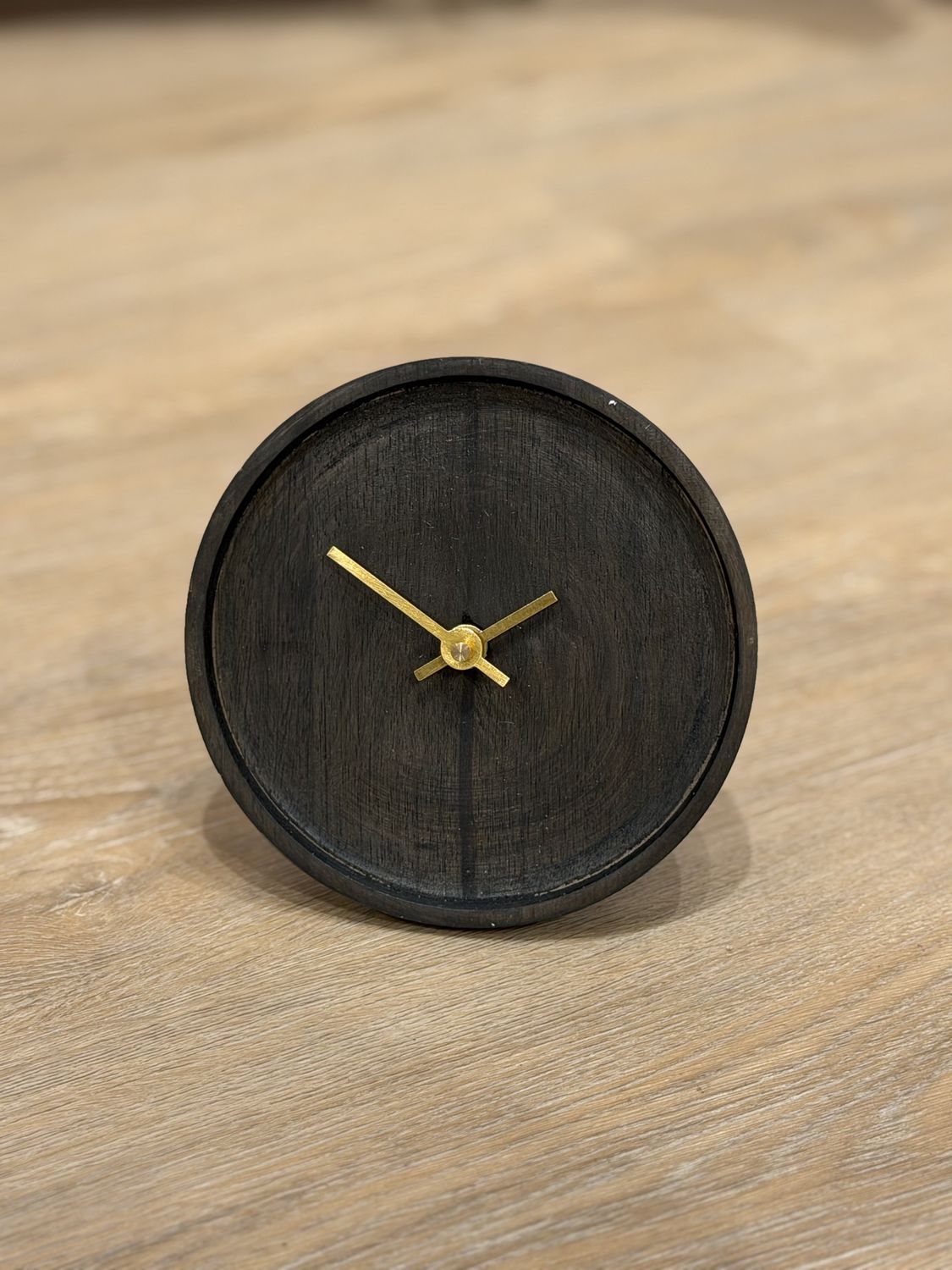 Klok VETI | Ø15cm - mangohout bruin