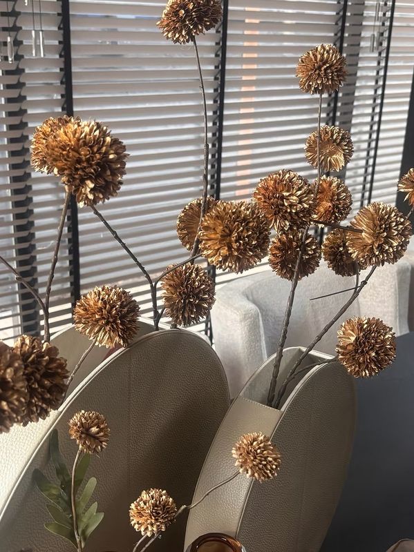 Kunsttak Pompom | bronze glow - 7bol (c.a. 98cm)