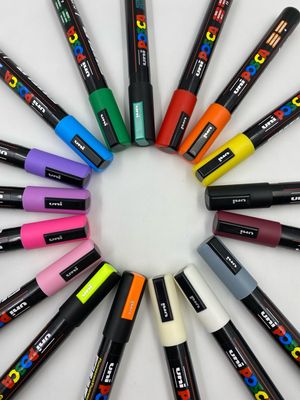 ΜΑΡΚΑΔΟΡΟΣ UNI POSCA PC-5m