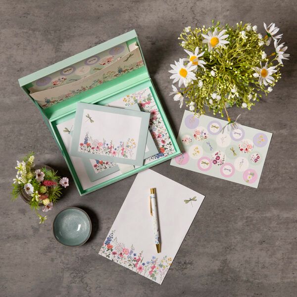 Writing Set – Wild Harmony