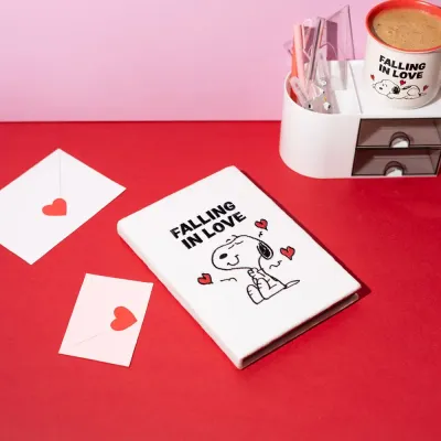 Τετράδιο με Υφή Βελούδου SNOOPY Love Season