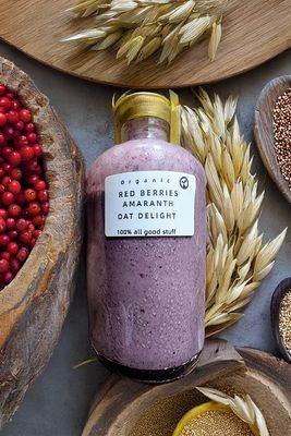 The Organic Select Nutritious Amaranth, Berries, Oats and Greek Yogurt Smoothie. Ready to eat