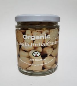 Whole, organic Cashews 150gr / Nuez de la India 150