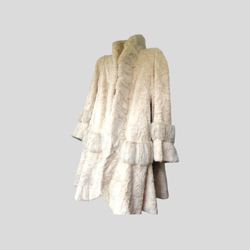 Manteau fourrure beige mi