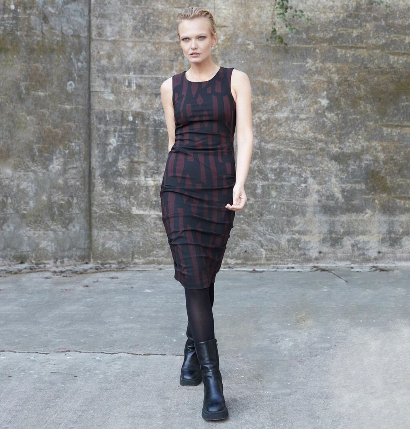 Porto Plum Totem Spindle Dress