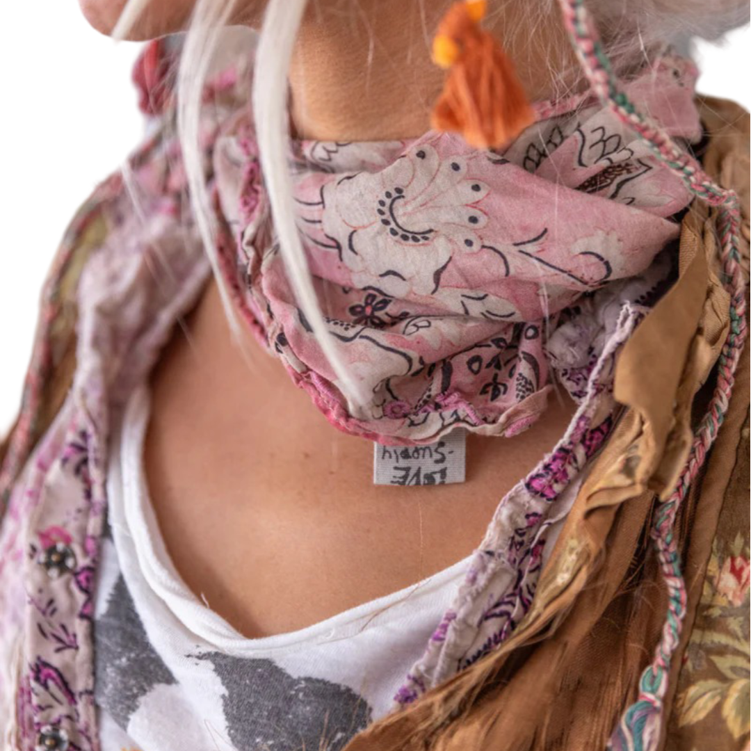 Magnolia Pearl Scarf 210 (Sweet Sixteen)