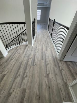 Instalación de: pizarra, laminado