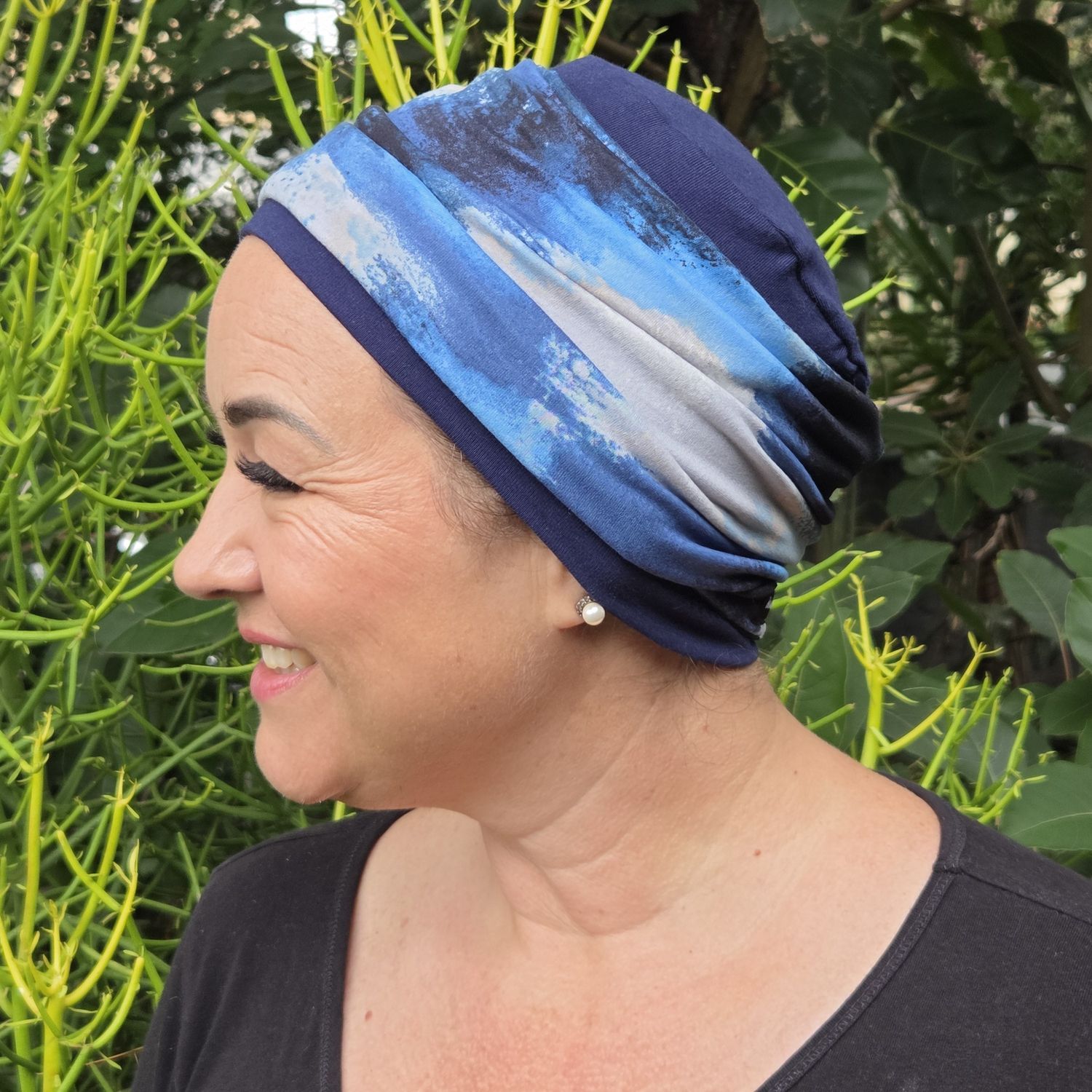 Navy hat 3 in 1 with shades of blues headband